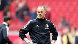 ‘Als dat niet als voetballer kan, dan maar als keeper’
