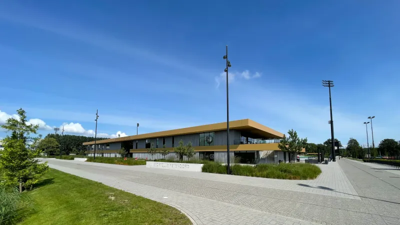 'Feyenoord gaat profcontract aanbieden aan talentvolle rechtsback'