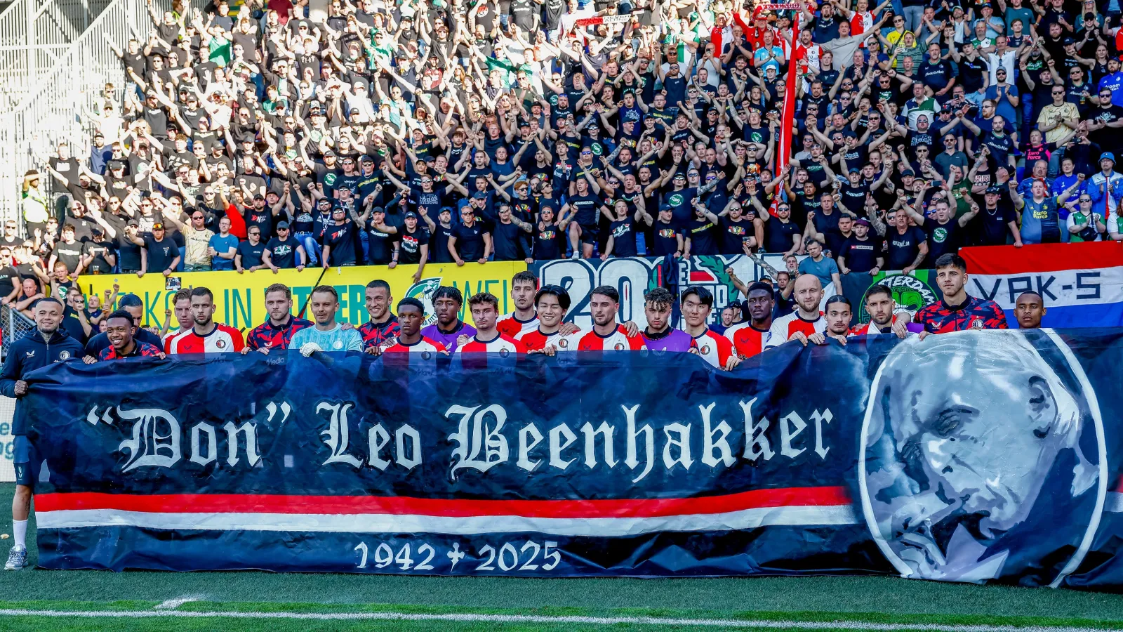 Vanavond eerbetoon aan Leo Beenhakker voorafgaand aan de wedstrijd