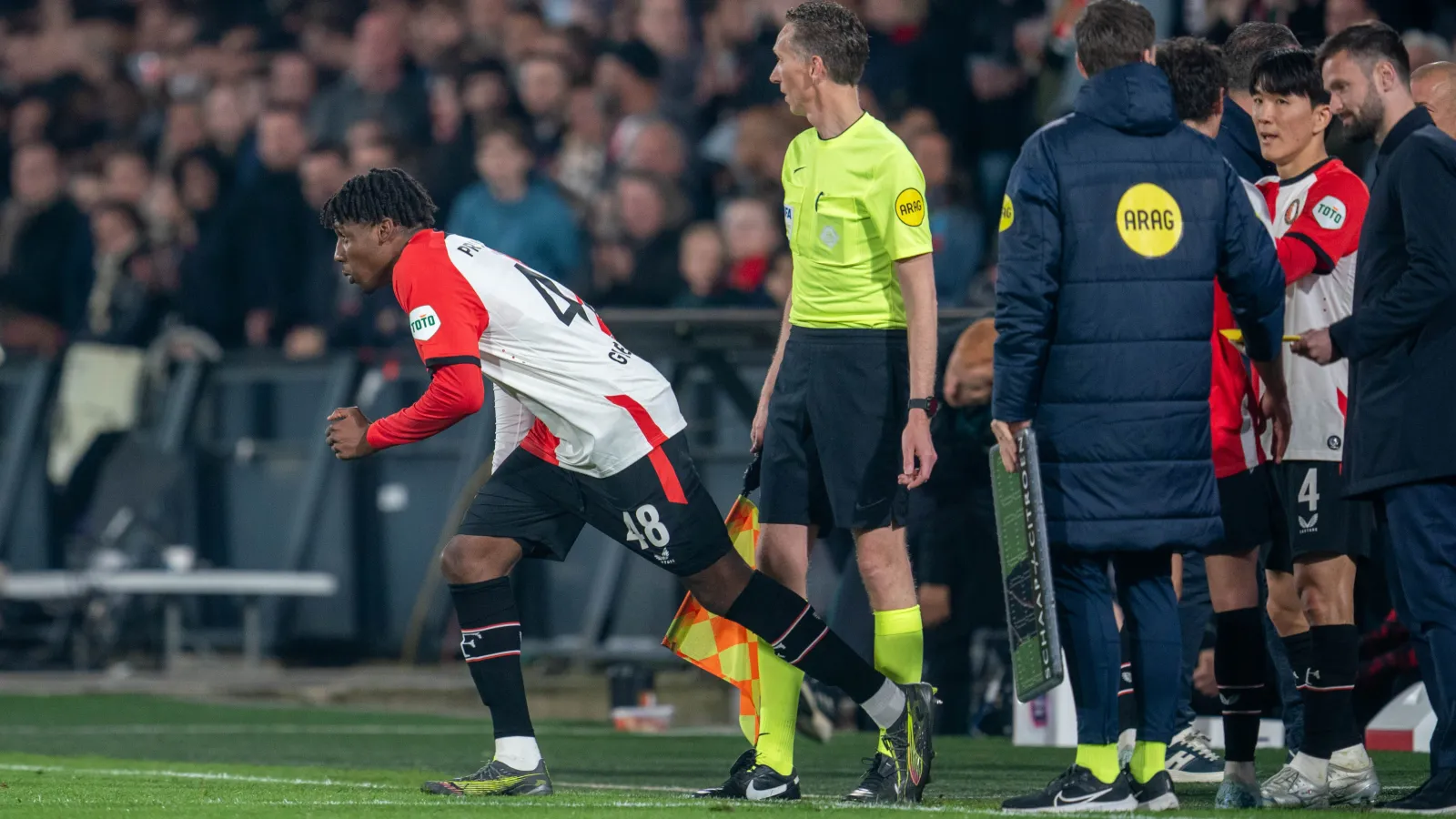Debutant: 'Feyenoord hoort gewoon Champions league te spelen'
