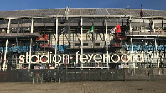 'Ajax aast op Feyenoord transfer'