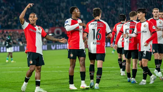 Feyenoord derde op tv-ranglijst, strijd om miljoenen nog niet gestreden