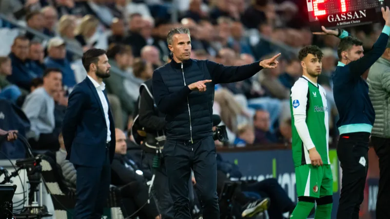 Van Persie: 'We hadden er ook tien kunnen maken vandaag'