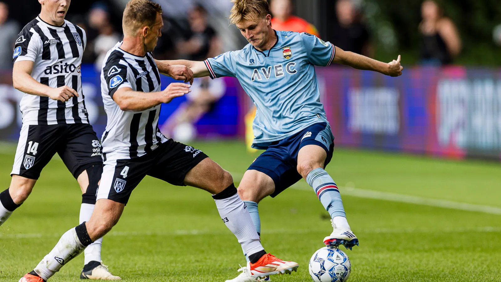 EREDIVISIE | Willem II thuis onderuit tegen Heracles Almelo
