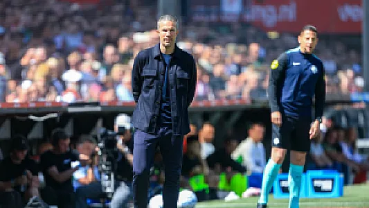 COLUMN | Feyenoord - PSV deed pijn aan mijn ogen, hopelijk ook aan die van Van Persie