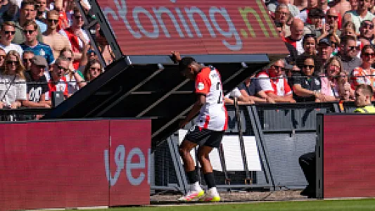 Onzekerheid over inzetbaarheid Read tegen sc Heerenveen