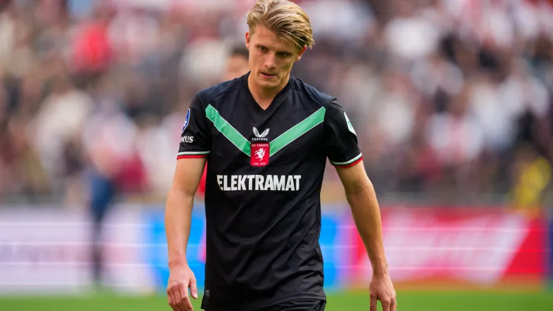Steijn nog niet bezig met Feyenoord: 'Ik wil Twente heel graag straks achterlaten met Europees voetbal'
