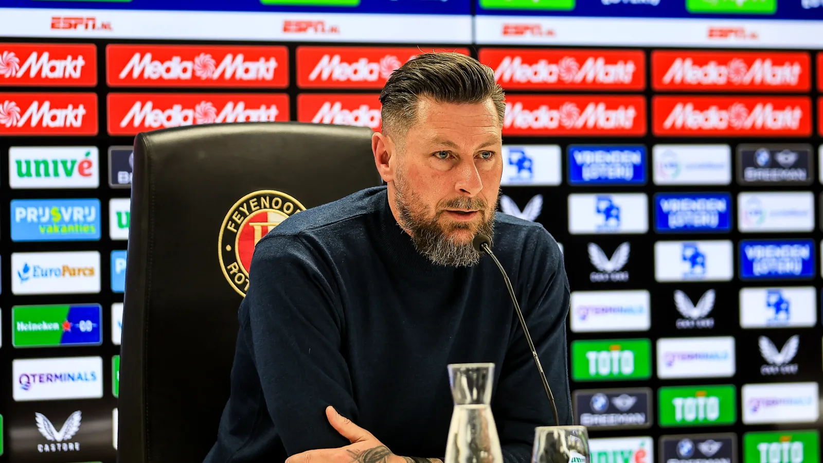 'Interlandverplichtingen vormen obstakel voor Feyenoord O21 in strijd om promotie'