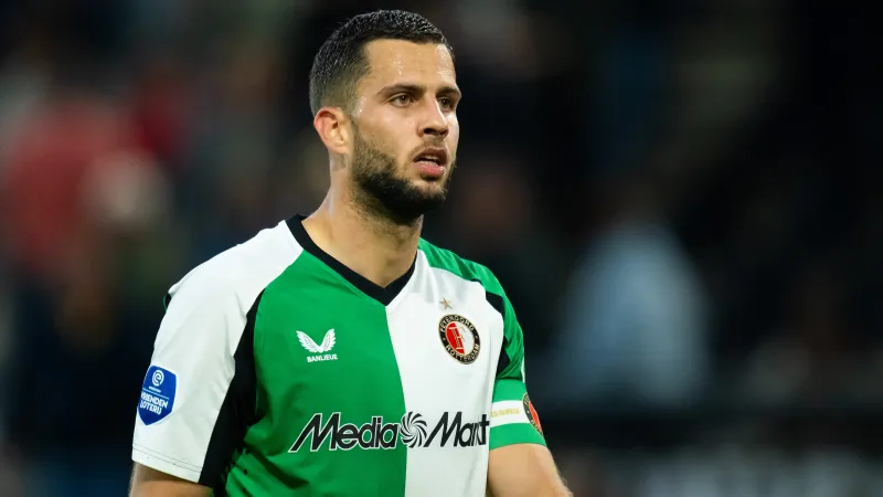 AD: 'Feyenoord ontvangt megabod op Hancko'