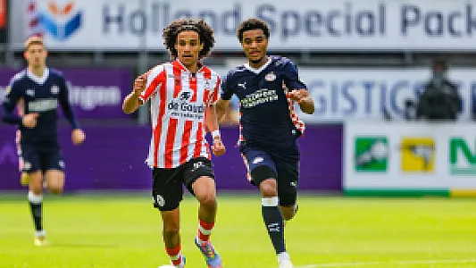 'Interesse in overvloed voor Gjivai Zechiël'