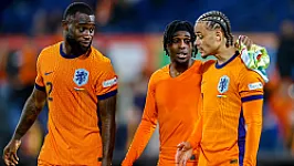 LIVE | Finland - Nederland (0-2) | De Vrij komt erin voor de tweede helft