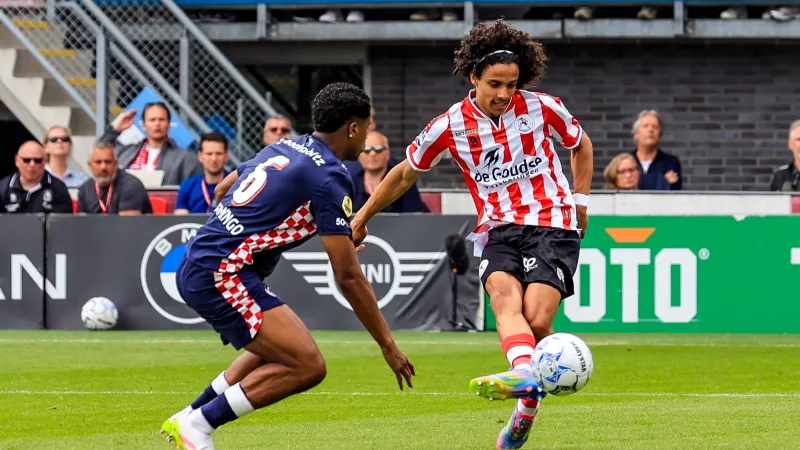 'Zijn tijd bij Feyenoord komt gegarandeerd'