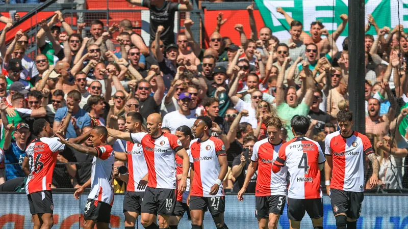 'Daarom zal een (dure) vervanger voor hem pas worden aangetrokken als Feyenoord meer duidelijkheid heeft'
