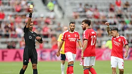 'Kökcü botst met trainer op WK voor Clubteams na wissel'