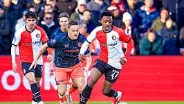 AD: 'Milambo heeft transfer naar Premier League te pakken, Feyenoord ontvangt miljoenen'