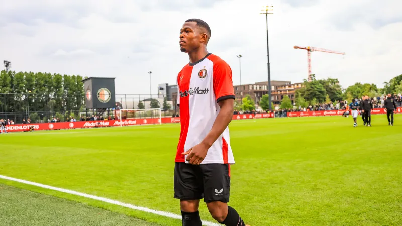 OFFICIEEL | Redmond naar Aston Villa