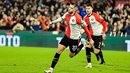 Transfer op laag pitje: Hancko vrijdag 'gewoon' op trainingsveld