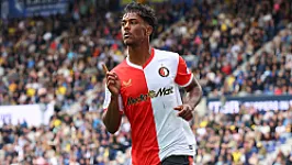 Slory wil bij Feyenoord blijven: 'Nog niks gehoord over een verhuur'