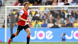 'Viertal jeugdspeler blijft voorlopig bij eerste elftal'