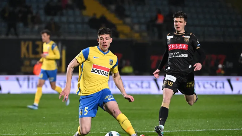 'Feyenoord gaat bod neerleggen op Jordan Bos als versterking op linksbackpositie'