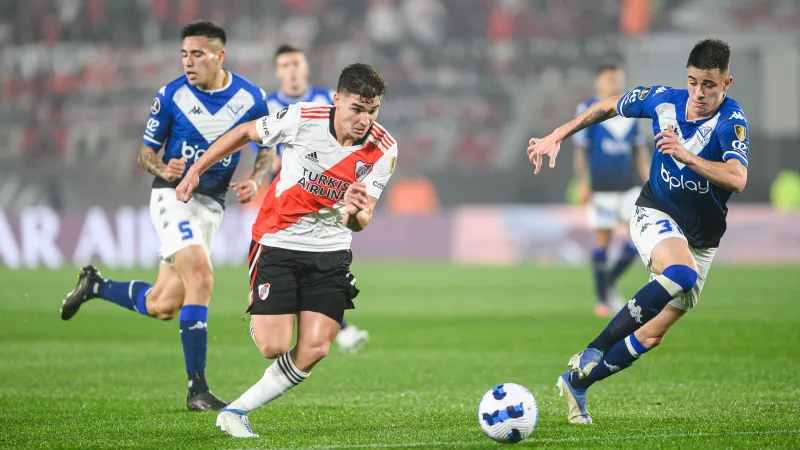 'Feyenoord heeft Gómez bijna binnen, maar er moet kritisch gekeken worden bij medische keuring'