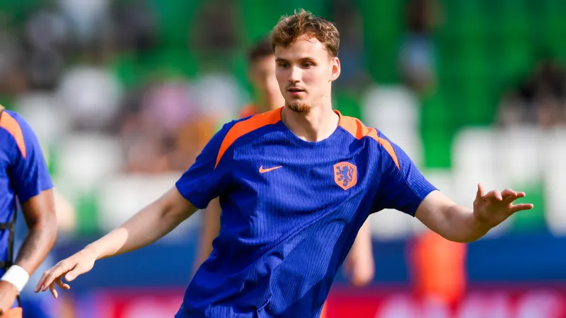 'Feyenoord hoopt op komst Rav van den Berg'