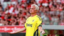 Mourinho ziet wat er ontbreekt voor de wedstrijd tegen Feyenoord