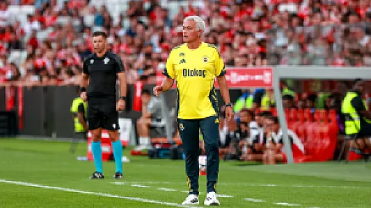 'Fenerbahçe SK doet verzoek aan Turkse voetbalbond met oog op wedstrijden tegen Feyenoord'