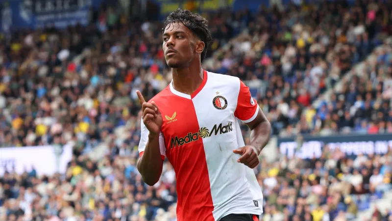 'Feyenoord heeft aanbieding van City Football Group ontvangen voor Slory'