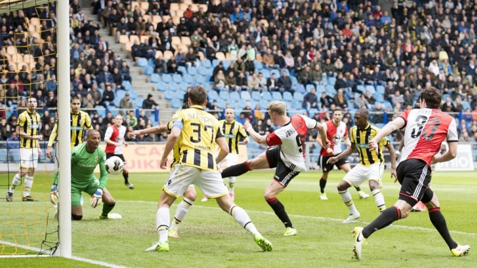 LIVE | Vitesse - Feyenoord 0-2 | Einde wedstrijd