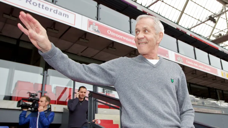 Feyenoord opent online condoleanceregister voor overleden Kindvall