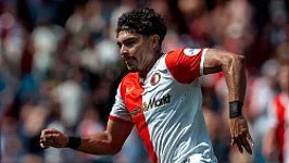 'Carrillo op weg naar FC Dordrecht'