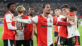 Feyenoord wint in De Kuip knap van Fenerbahçe SK
