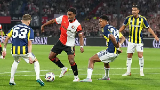 Beoordeel de Feyenoord-spelers voor de wedstrijd tegen Fenerbahçe SK
