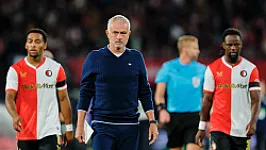 Prikkelend advies voor Feyenoord: 'Ga terug naar de basis'
