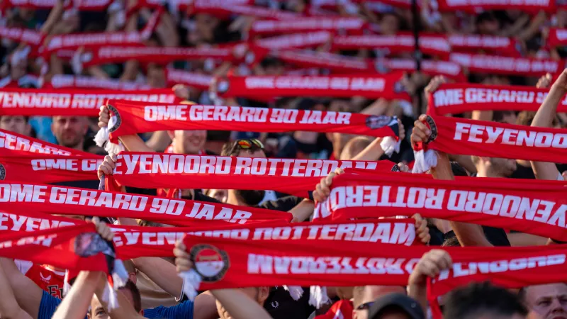 FOTO'S | Prachtige sfeeractie voor 90e verjaardag Gerard Meijer