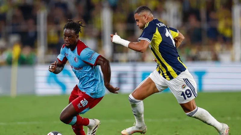 UITGELICHT | Waarom Feyenoord ondanks betere cijfers toch hard onderuit ging tegen Fenerbahçe