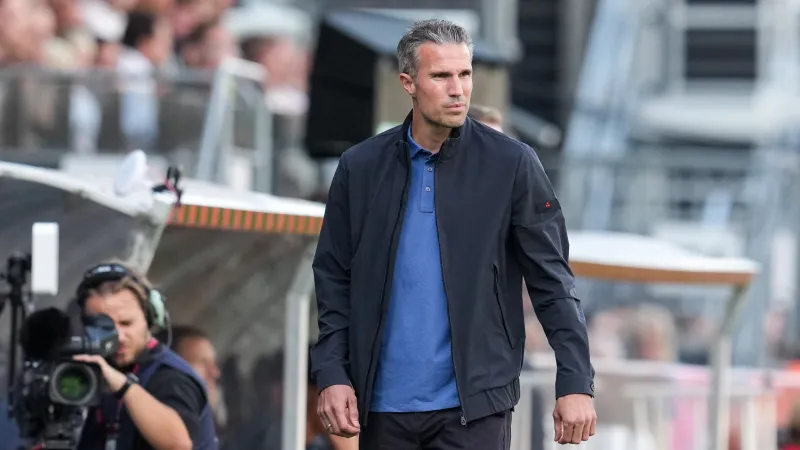 Van Persie: 'Dat ligt volledig bij ons'