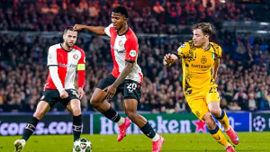 Jeyland Mitchell terug op het trainingsveld