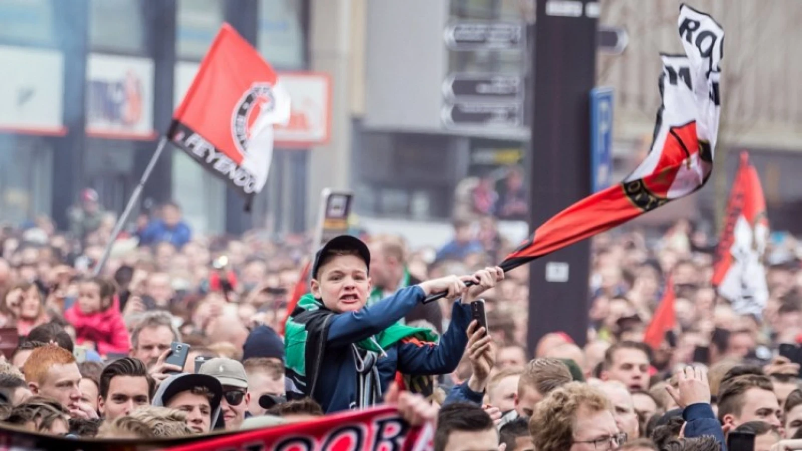 'Gemeente wil huldiging op maandag'