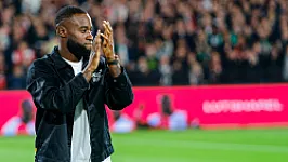 Duidelijke boodschap van Geertruida richting Feyenoord: 'Jaja honderd procent'
