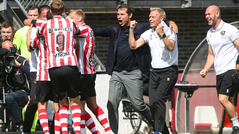 DE TEGENSTANDER | Spanning op Spangen
