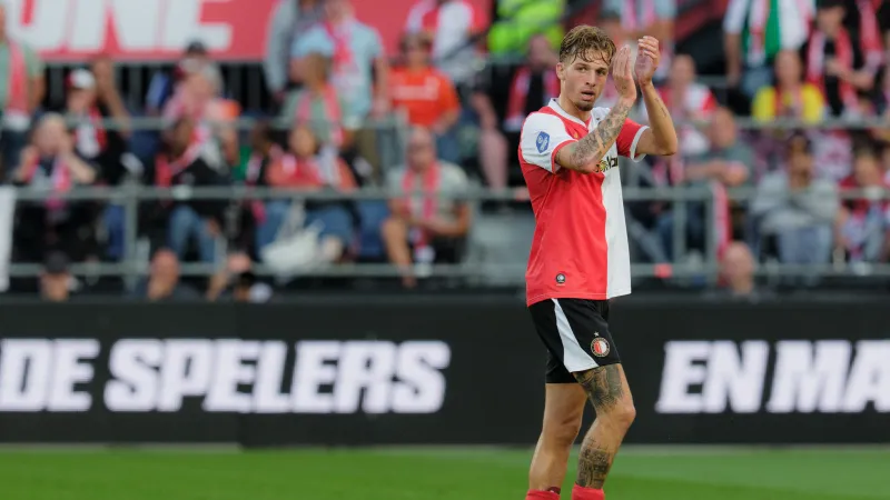 Valente bij zijn afscheid: 'Dat heeft mij enorm geholpen, ook bij mijn stap naar Feyenoord'
