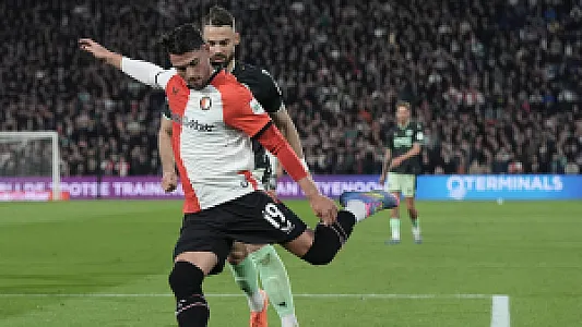 'Julián Carranza start onderhandelingen met Leicester City FC'