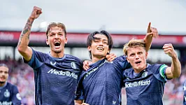 Feyenoord doet goede zaken door overtuigende overwinning op Sparta Rotterdam