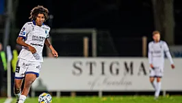 Jeng: 'Het stadion is fantastisch, de club is top en ik hoor alleen maar goede verhalen over de supporters'