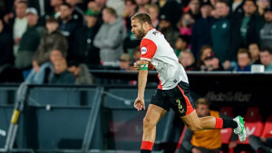 'Je gaat hem toch geen vierde aanvoerder maken'