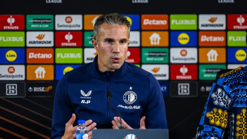 Van Persie: 'Het kan zomaar een leuke wedstrijd worden'