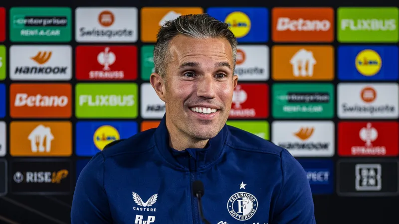 Van Persie: 'Een hartstikke mooie mogelijkheid voor hen om henzelf te laten zien'