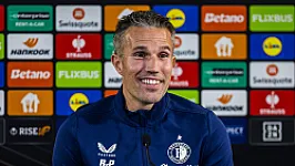 Van Persie: 'Een hartstikke mooie mogelijkheid voor hen om henzelf te laten zien'